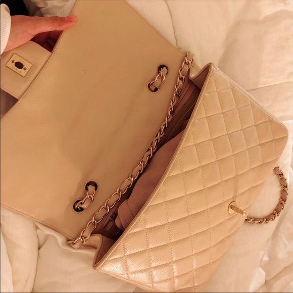 Chanel Beige Jumbo - Picture 2 of 8